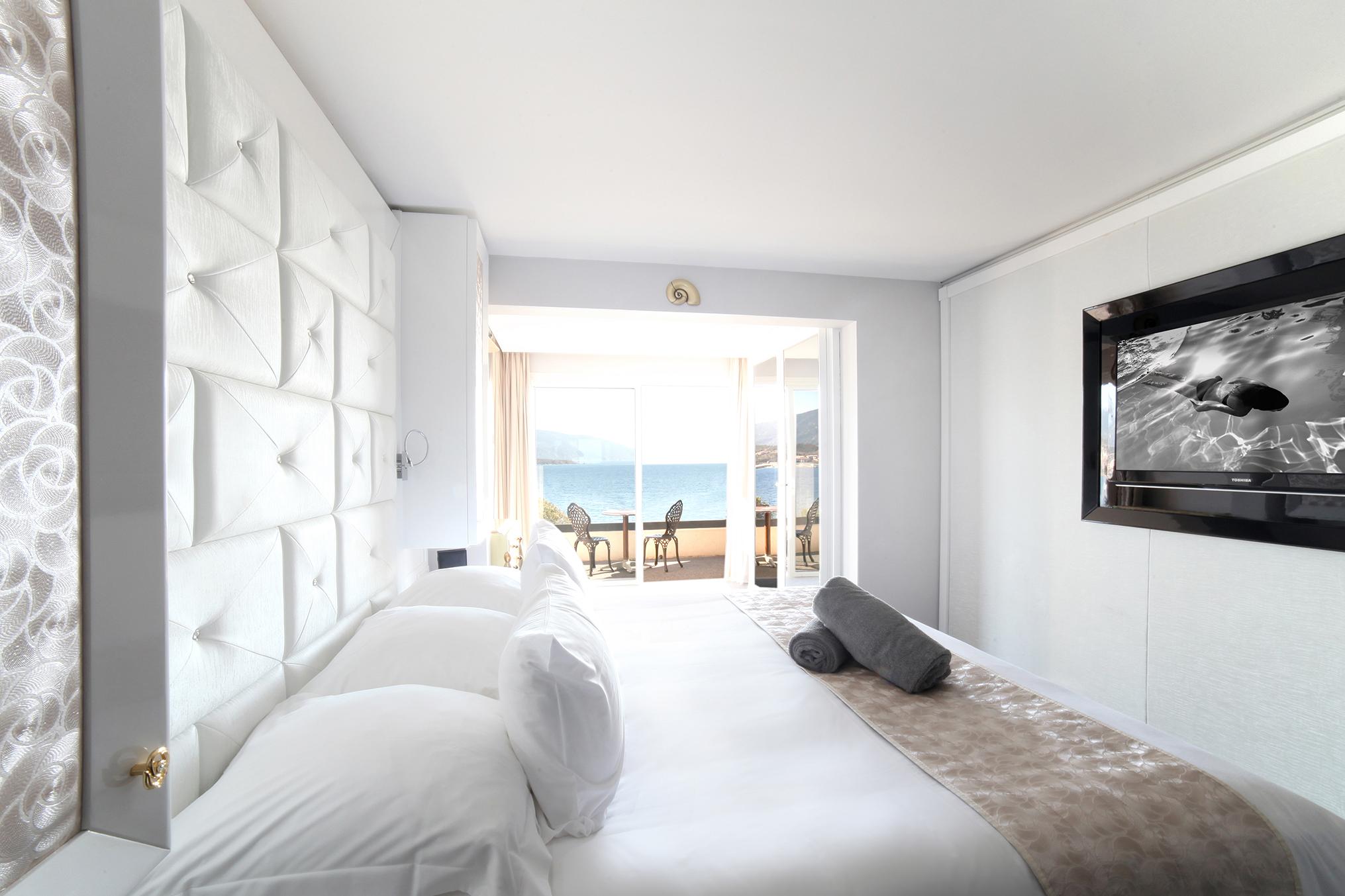 Marinca & Hotel